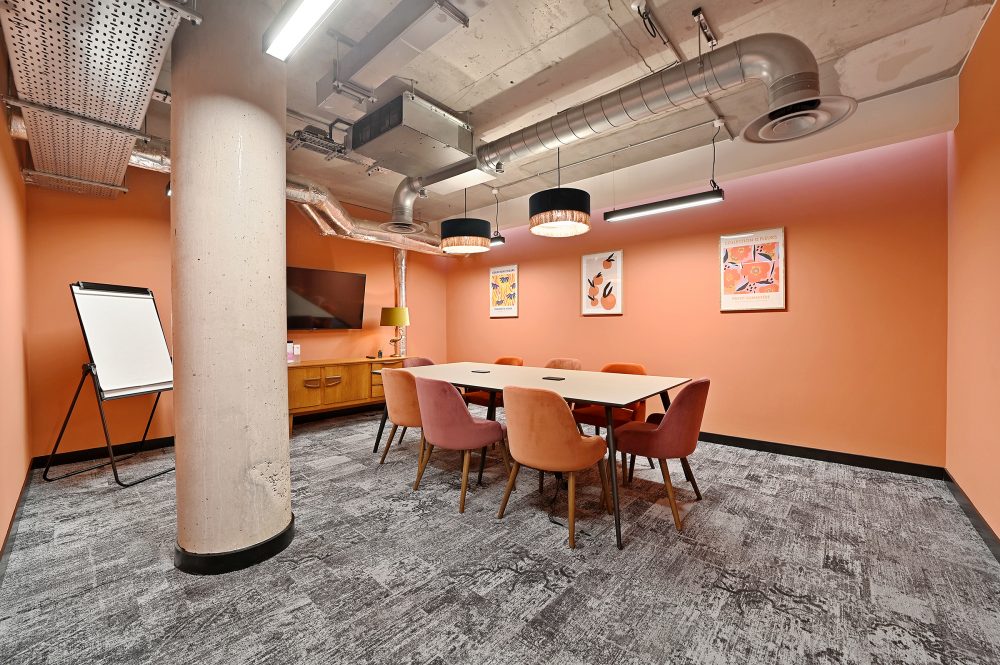 Dining room meeting room in Neighbourhood Works