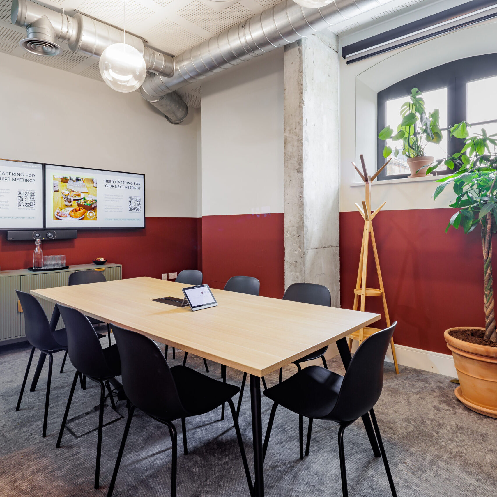 Riley Studios Meeting Room – Trew 3