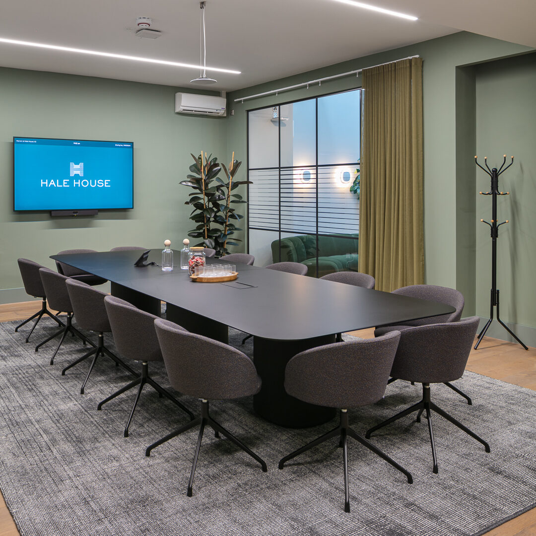 14_persons_luxurious_meeting_room_hale_house