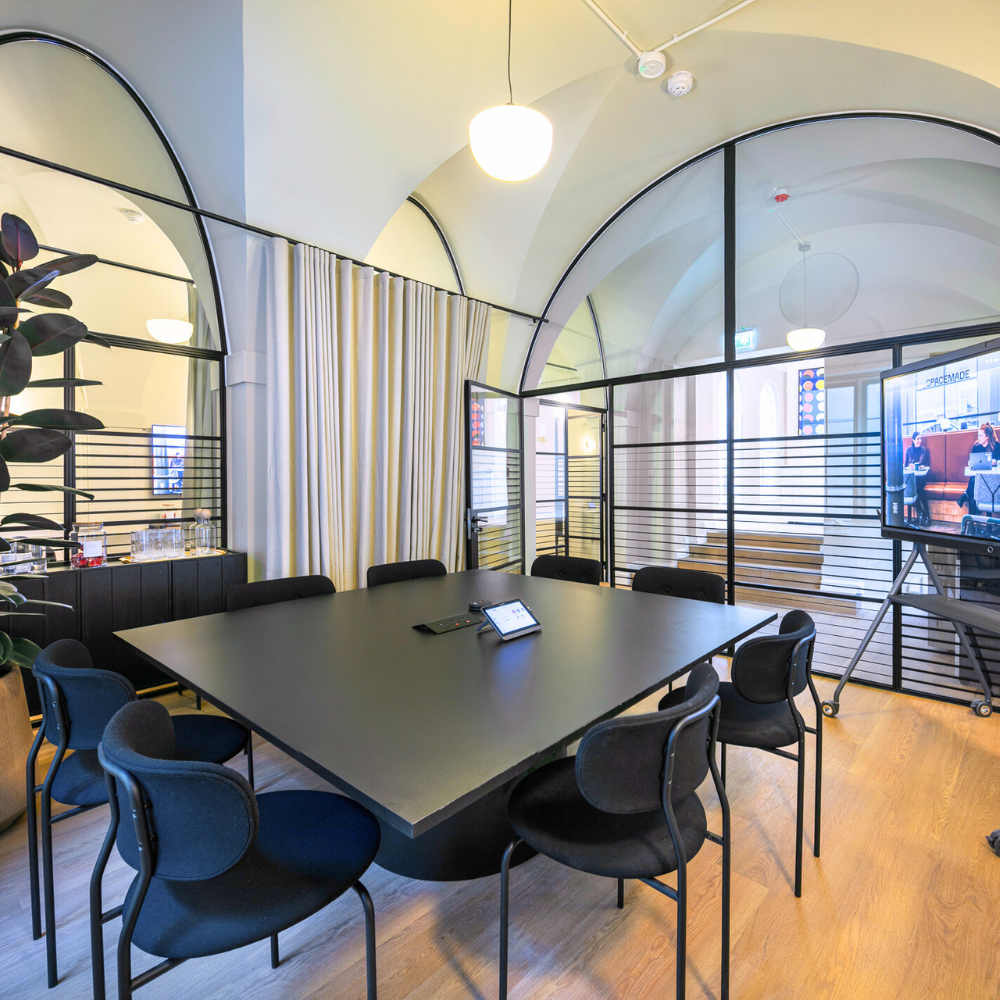 Elmtree by Spacemade – Mansfield meeting room