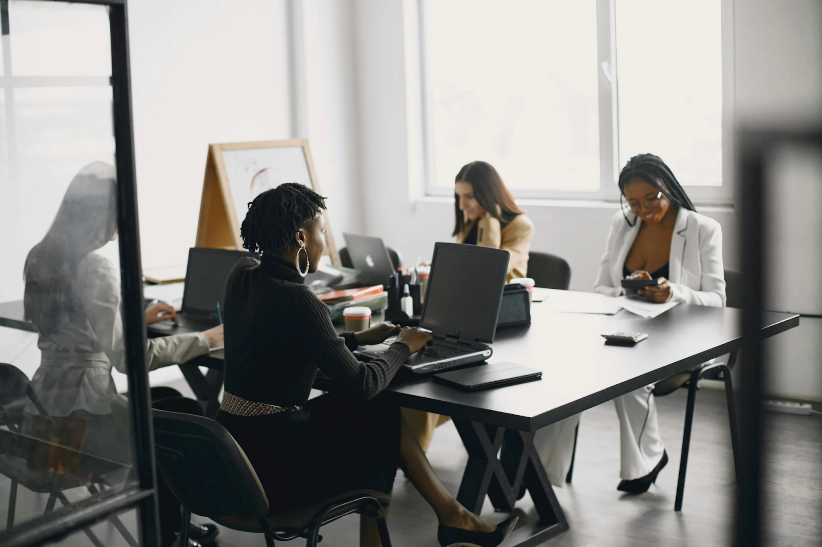 The business networking blueprint — how to build meaningful connections that grow your business