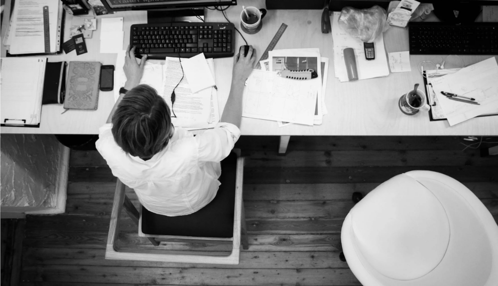 Break free from the solopreneur mindset. When and how do you scale a business?