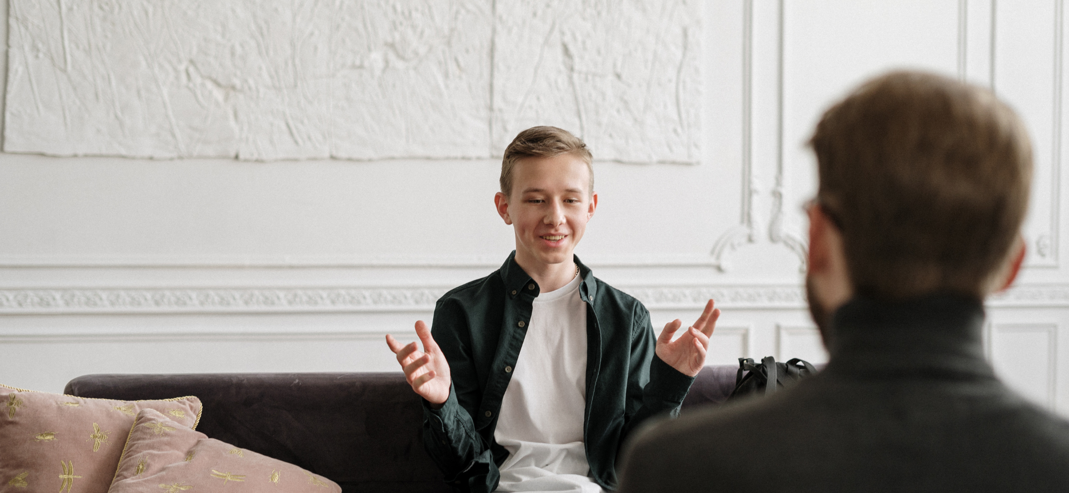 Mental Health Awareness Week: Why Every Workplace Needs Mental Health First Aiders – Spacemade